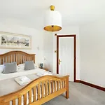 Holiday home Millerbank *